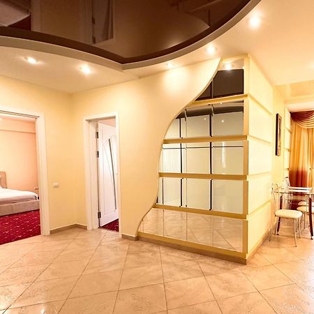 Luxury Apartment In New Building Κισινάου Εξωτερικό φωτογραφία
