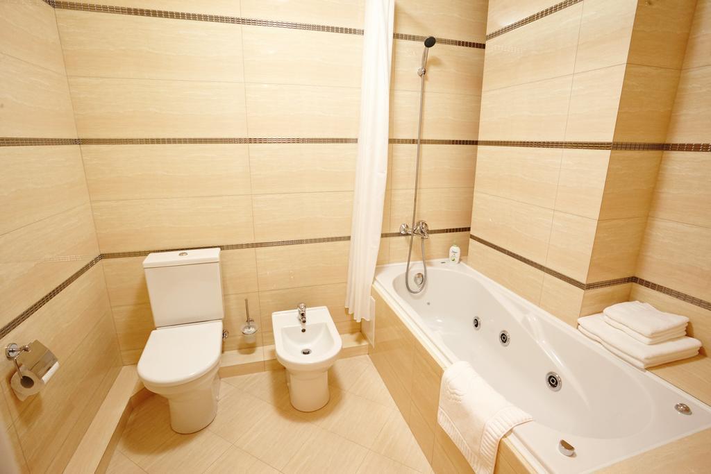 Luxury Apartment In New Building Κισινάου Εξωτερικό φωτογραφία