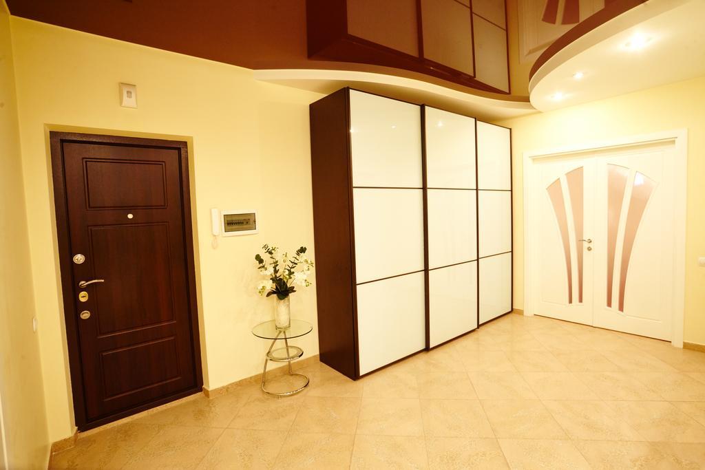 Luxury Apartment In New Building Κισινάου Εξωτερικό φωτογραφία